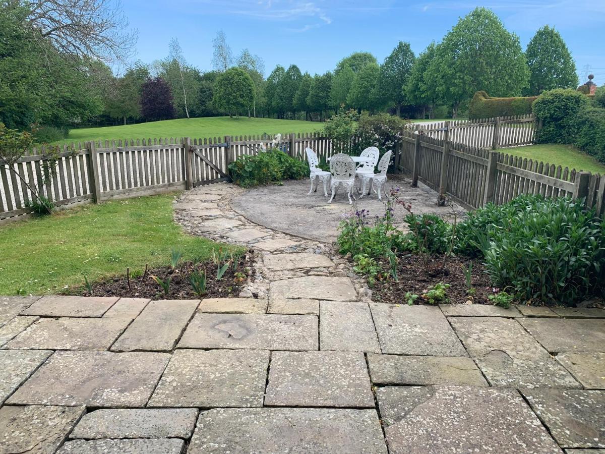 Kingston Estate Villa Staverton  Dış mekan fotoğraf